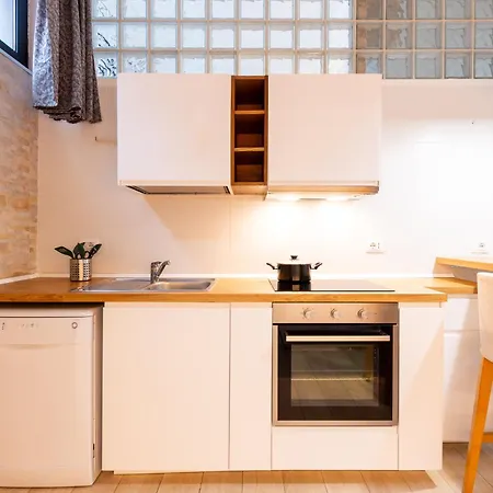 I-host Modern Near Porta Romana Apartamento Milão